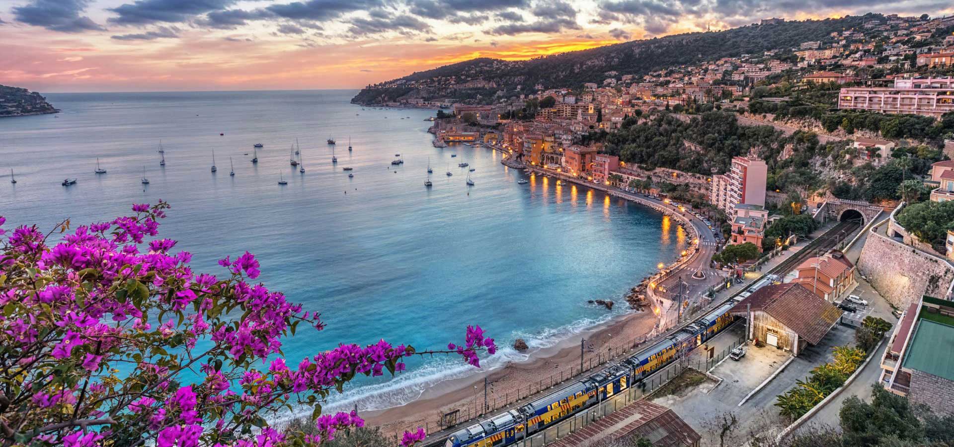 Let's Discover France